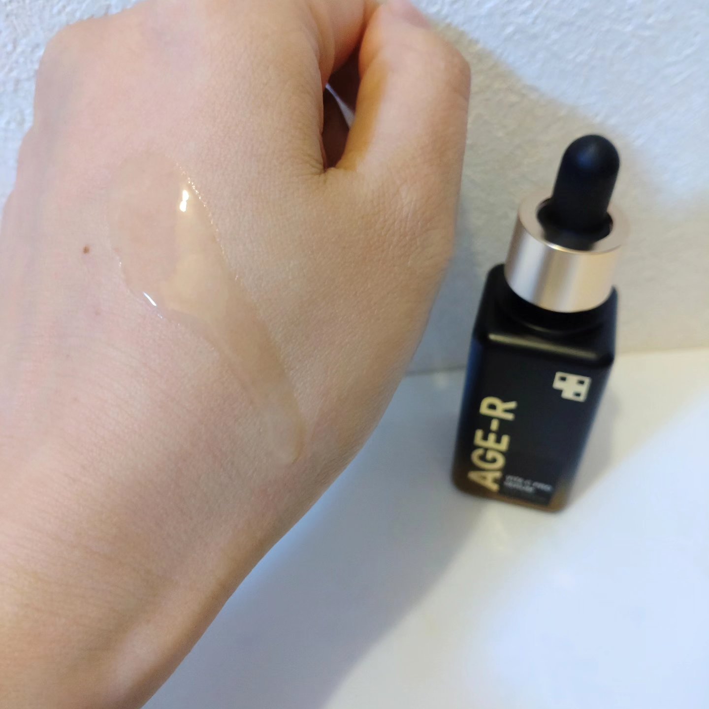 AGE-RビタＣプロアンプル/MEDICUBE/美容液を使ったクチコミ（2枚目）