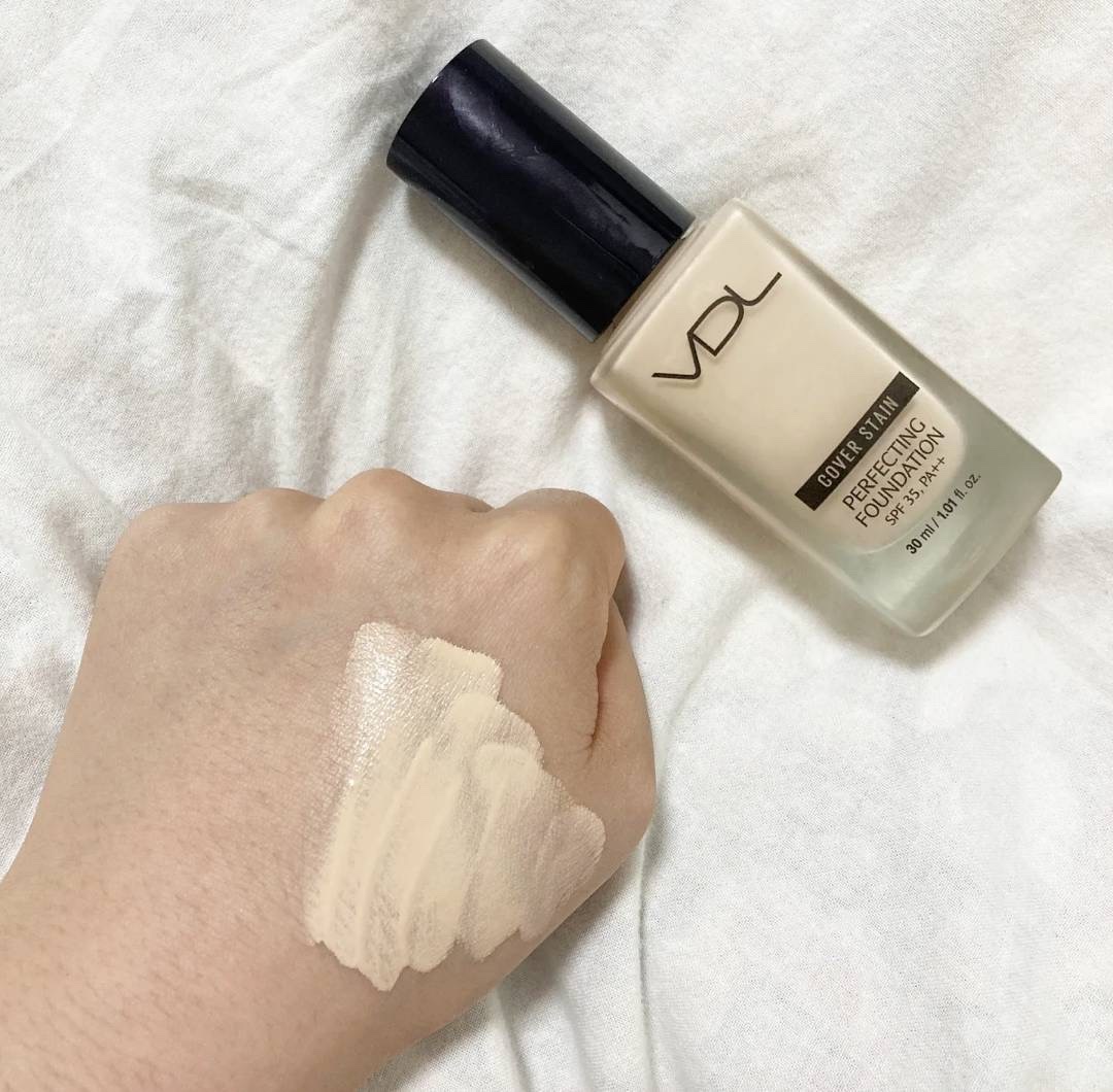 カバーステイン パーフェクティング ファンデーション A02 ナチュラルオークル01/VDL/リキッドファンデーションを使ったクチコミ（3枚目）