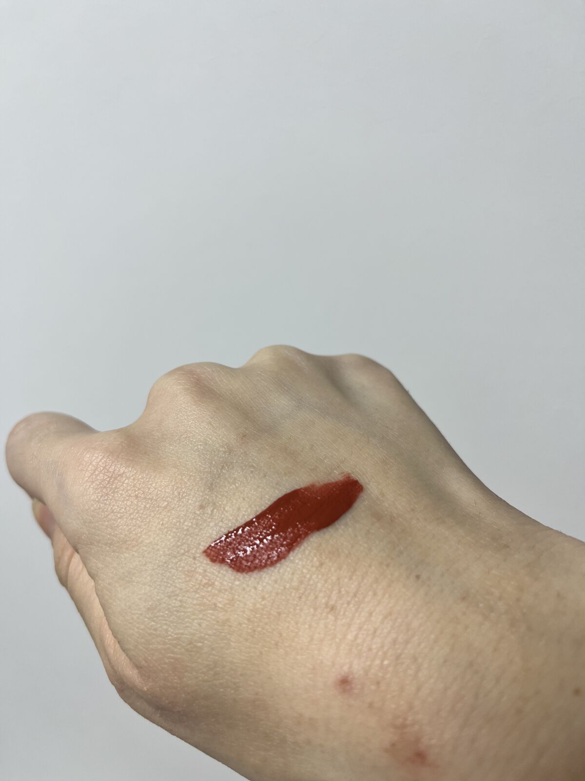 M·A·C ロックド キス インク リップカラー/M・A・C/口紅を使ったクチコミ（2枚目）