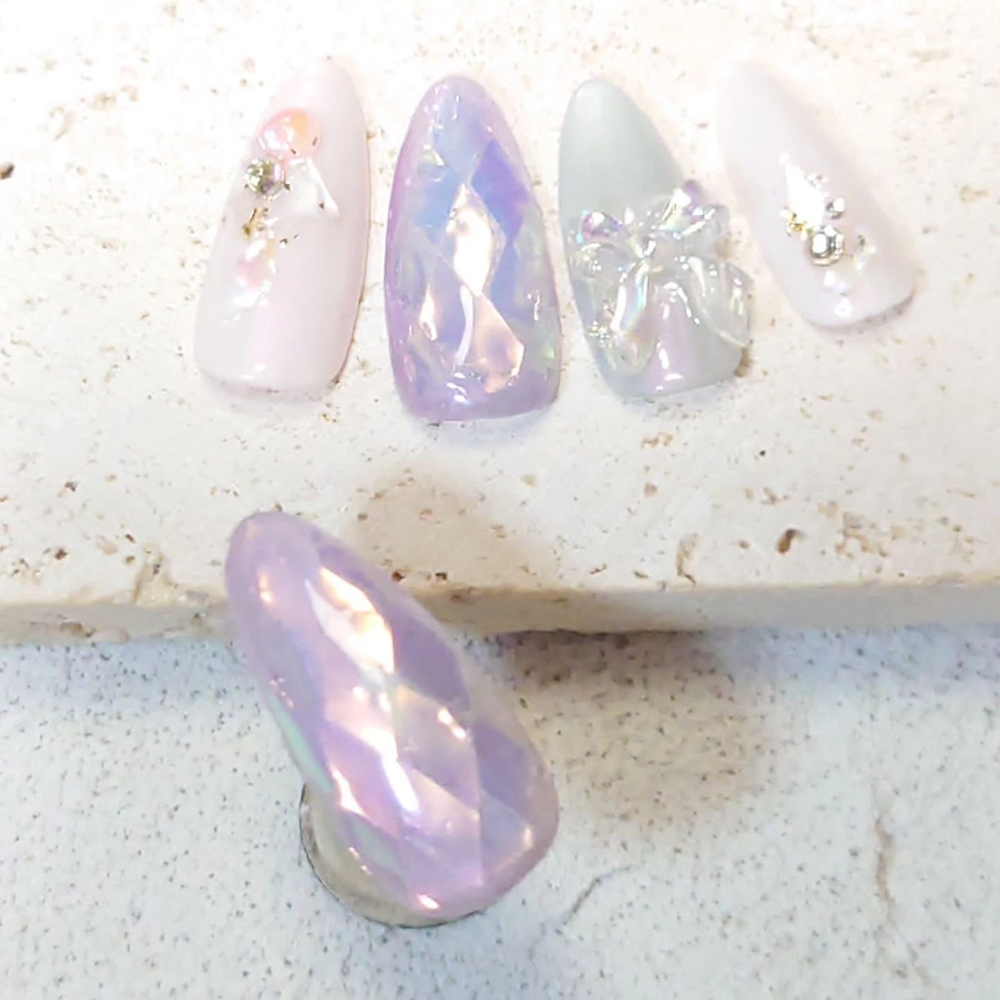 ゆき on LIPS 「ダイヤモンドみたいなカットガラスみたいな、しかもちょっとくもり..」(2枚目)