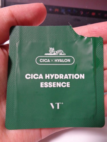 CICA ハイドレーションエッセンス/VT/美容液を使ったクチコミ（2枚目）