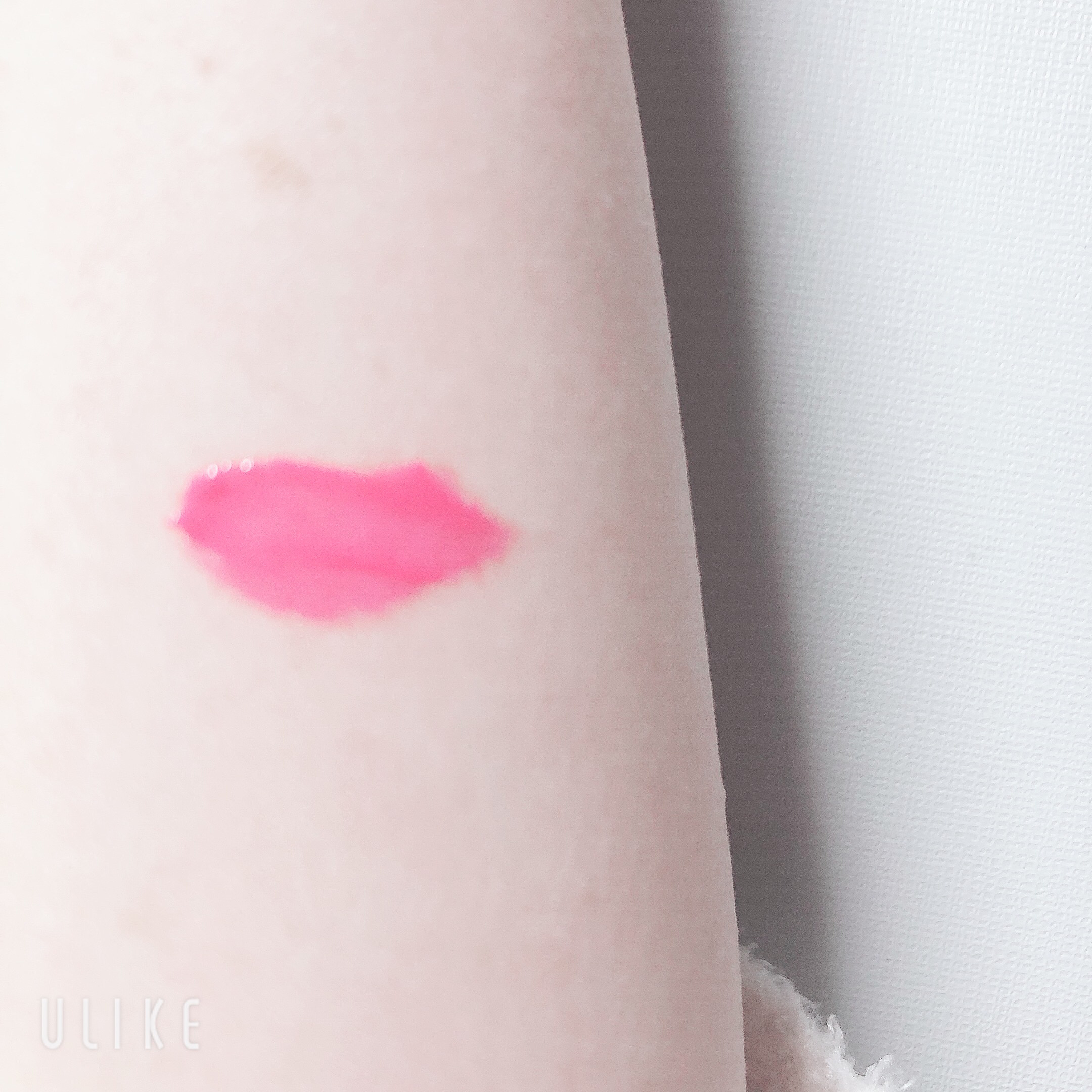 ジューシーラスティングティント/rom&nd/リップティントを使ったクチコミ（3枚目）