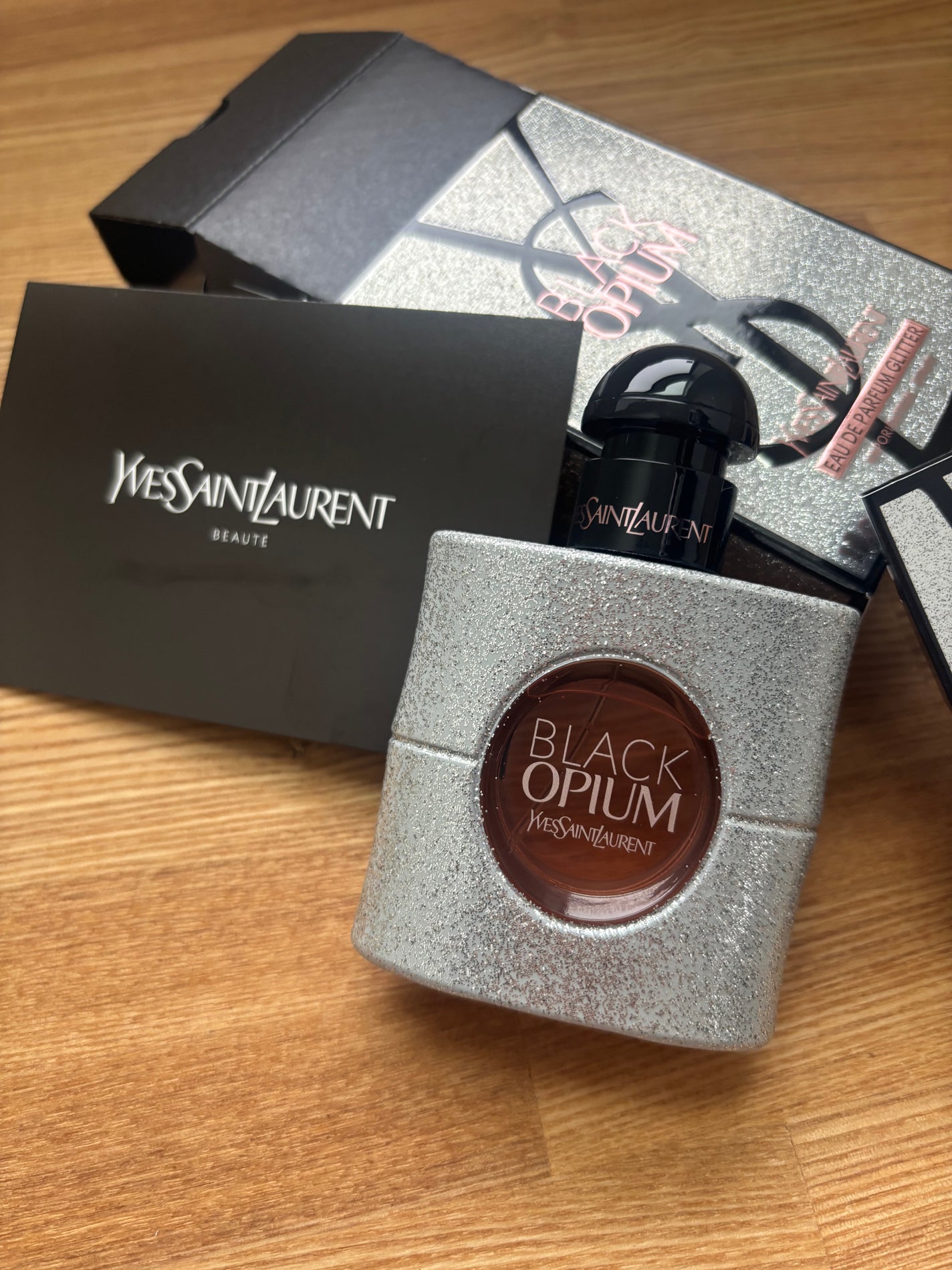 ブラック OP オーデパルファム グリッター/YVES SAINT LAURENT BEAUTE/香水(その他)を使ったクチコミ(1枚目)