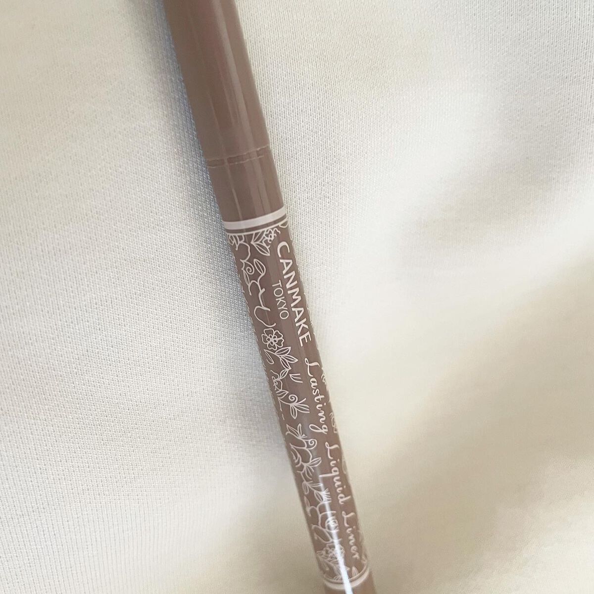 アイムスティックシャドウシマー/i’m meme/スティックアイシャドウを使ったクチコミ（3枚目）