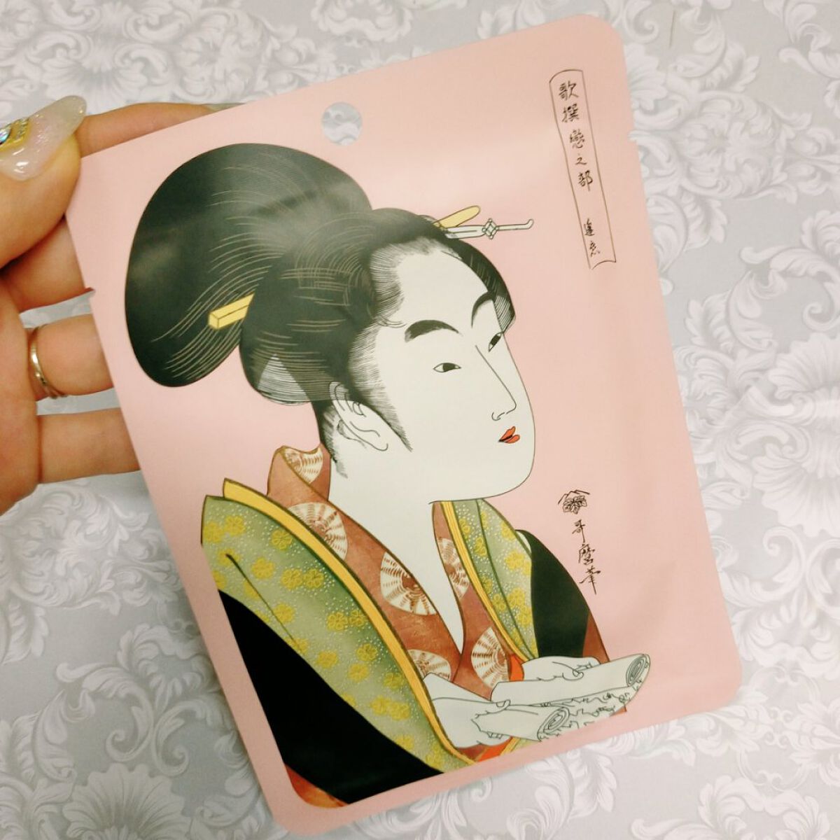 浮世絵シリーズ歌麿ライン 馬油＋抹茶/MITOMO/シートマスク・パックを使ったクチコミ（1枚目）