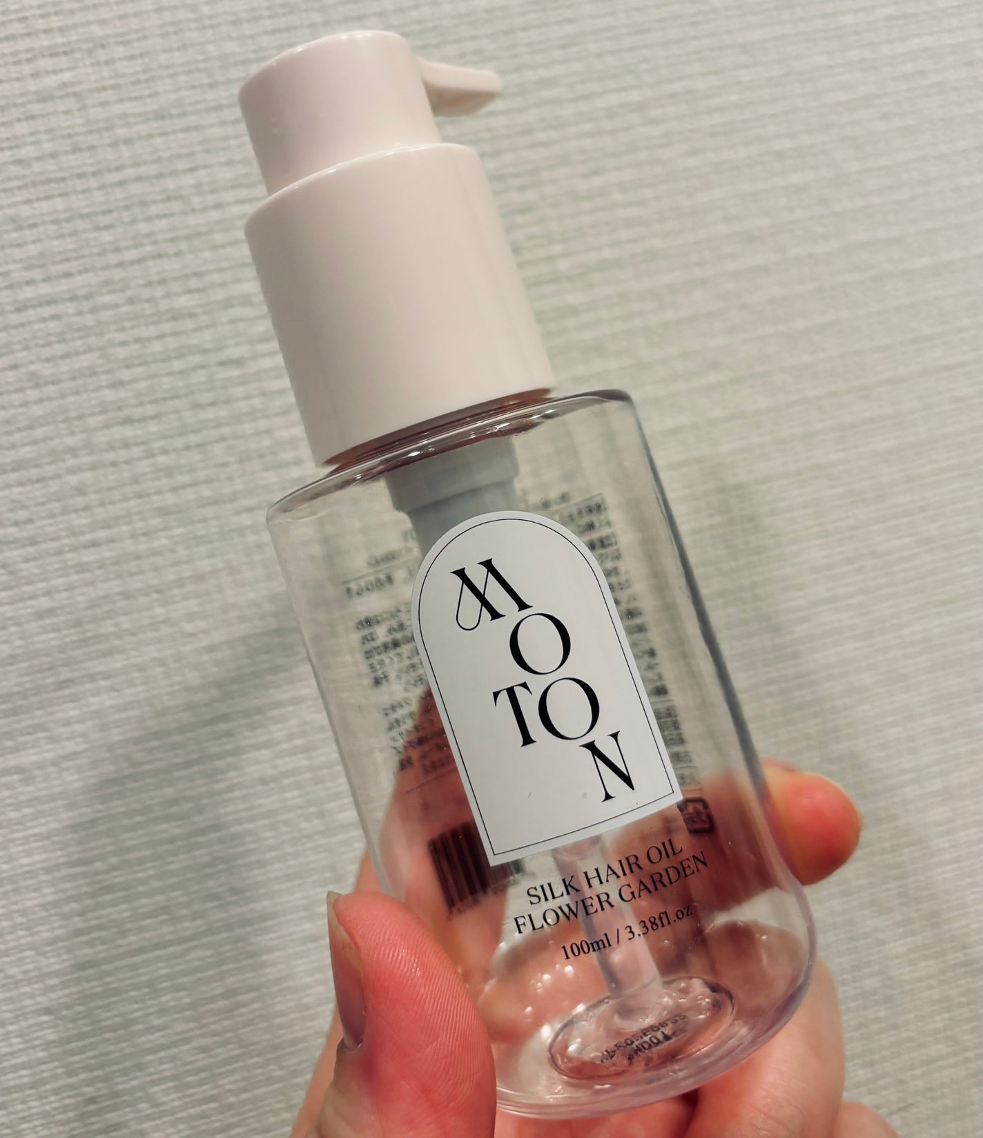 MOTON シルクヘアオイル フラワーガーデン/MOTON/ヘアオイルを使ったクチコミ(1枚目)