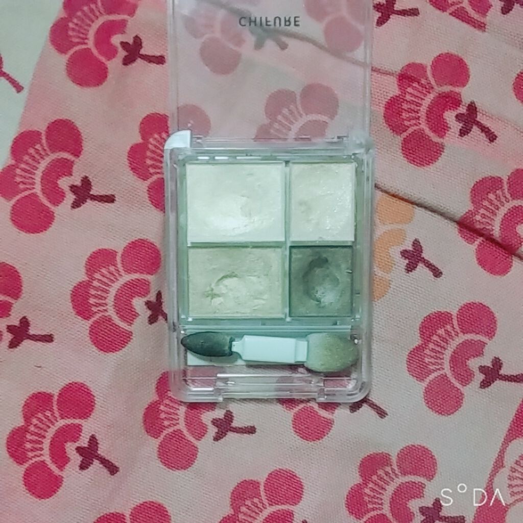 グラデーション アイシャドウ/ちふれ/アイシャドウパレットを使ったクチコミ（2枚目）