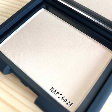 今更ながらの、
NARS4024 NICOのお話🙇🏻‍♀️


廃盤になってしまったけれど。。
2月中旬ぐらいかな？にNARSの店舗に行ったときにはまだ在庫があって、
今はどうかわからないけど、優秀な名