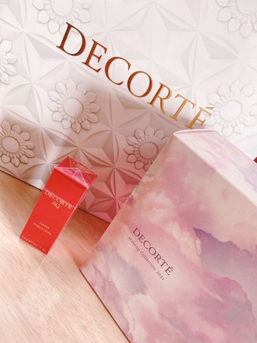 フェイスパウダー 01 blissful lavender/DECORTÉ/ルースパウダーを使ったクチコミ（1枚目）