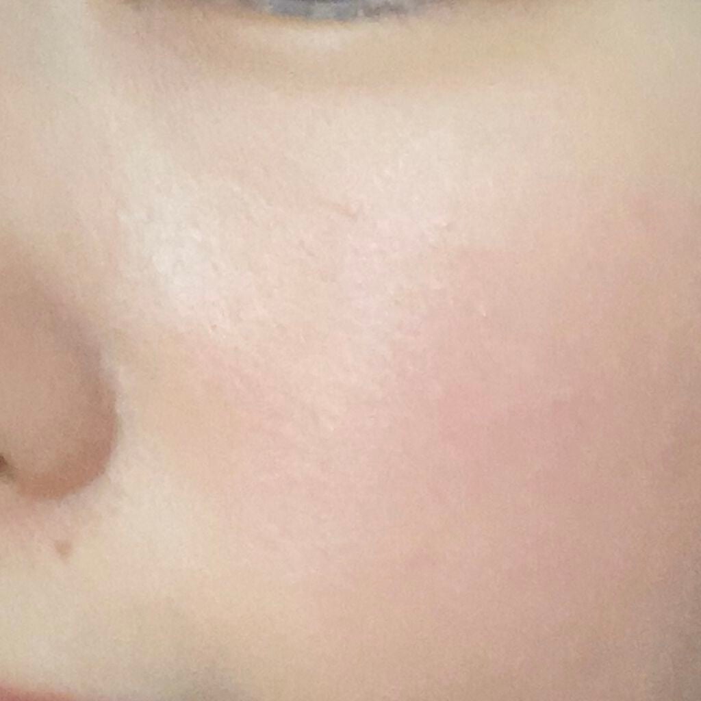 UVクリアフェイスパウダー/CEZANNE/プレストパウダーを使ったクチコミ(3枚目)