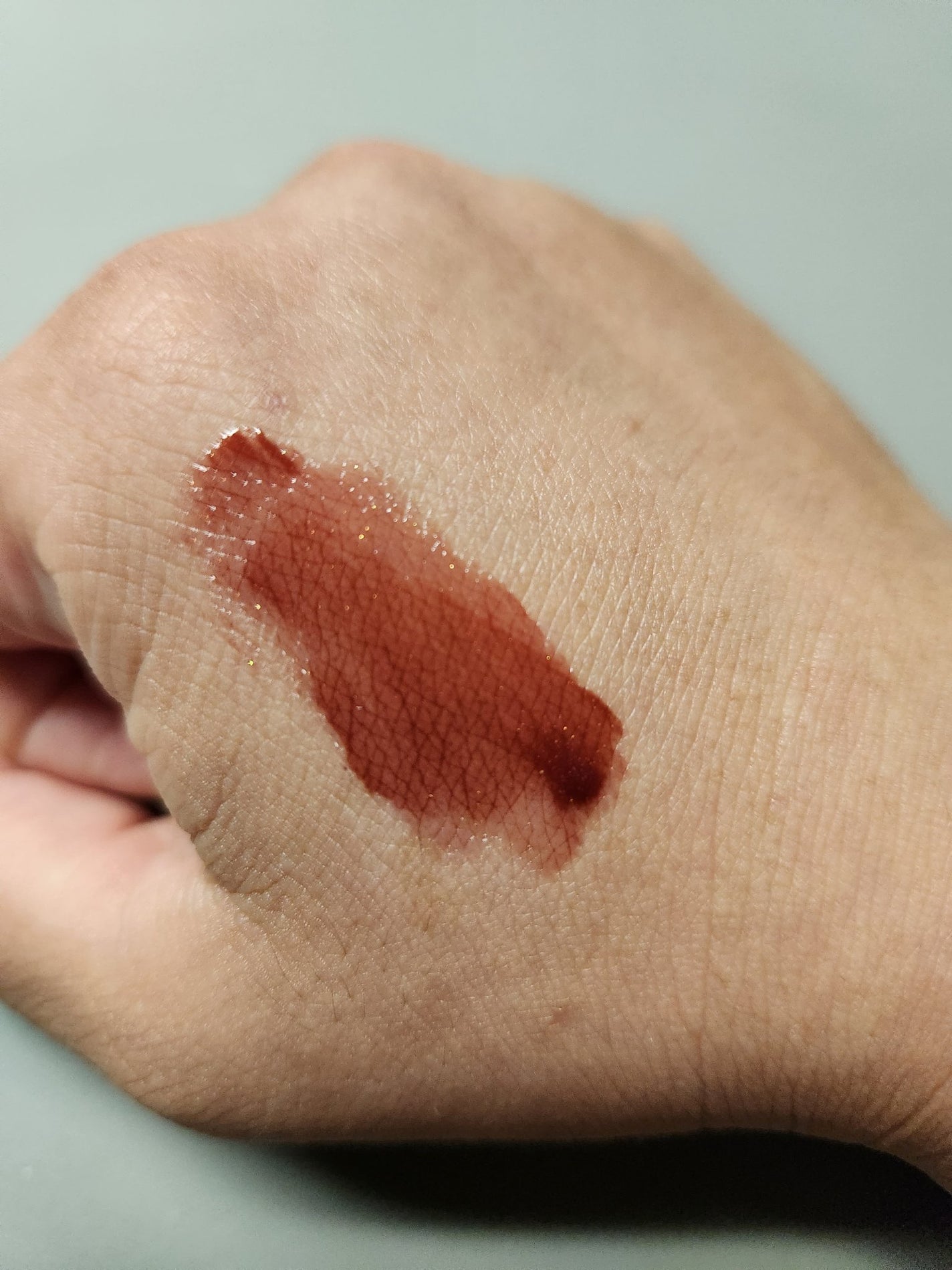 むぅ on LIPS 「フジコのリップ、PLAZA限定の夜遊びチェリー🍒は、ラメが入っ..」(4枚目)