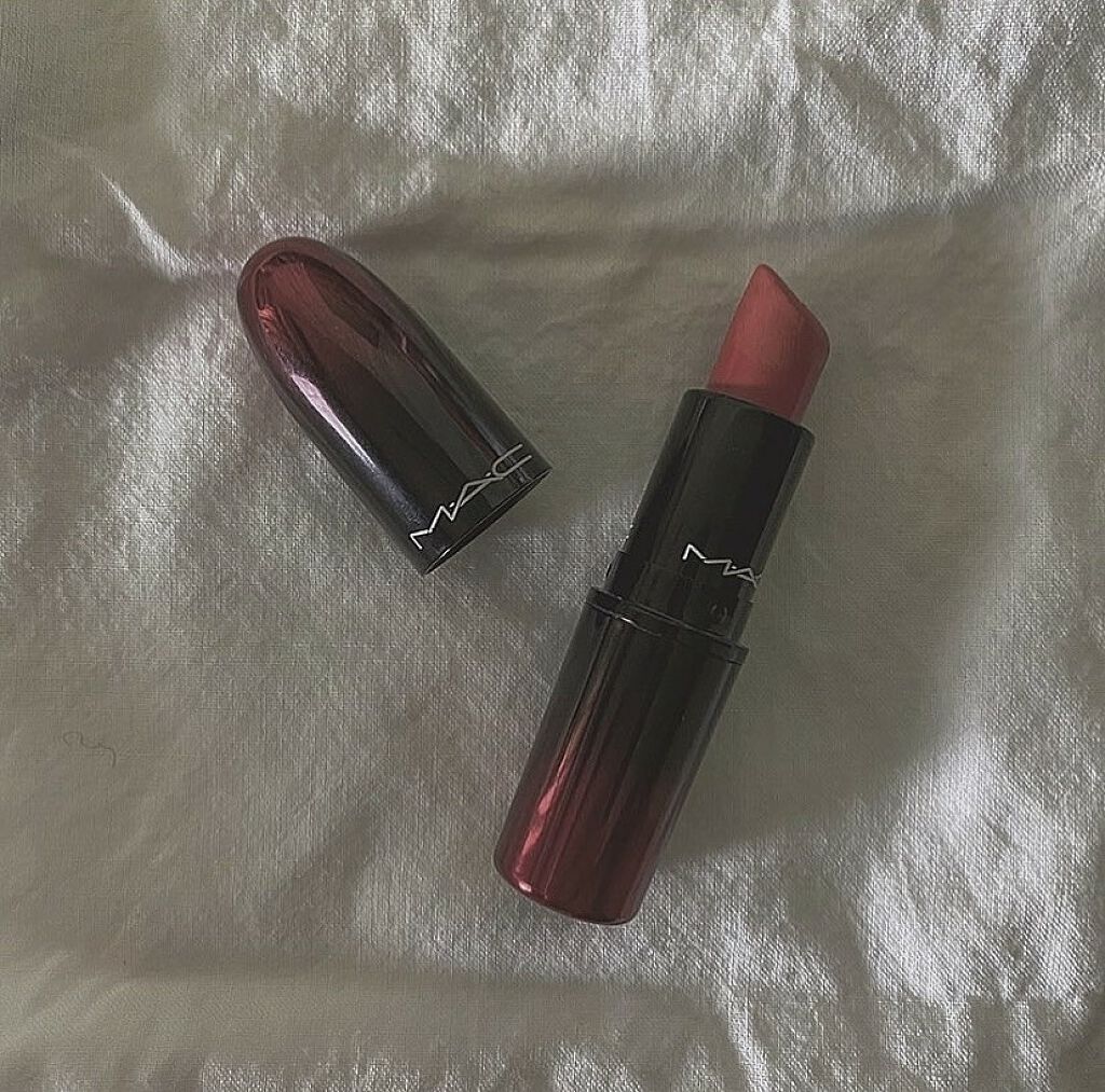 桜美姫香 on LIPS 「めっちゃ色合いよきです!使うともったいないぐらい!!#はじめて..」(4枚目)