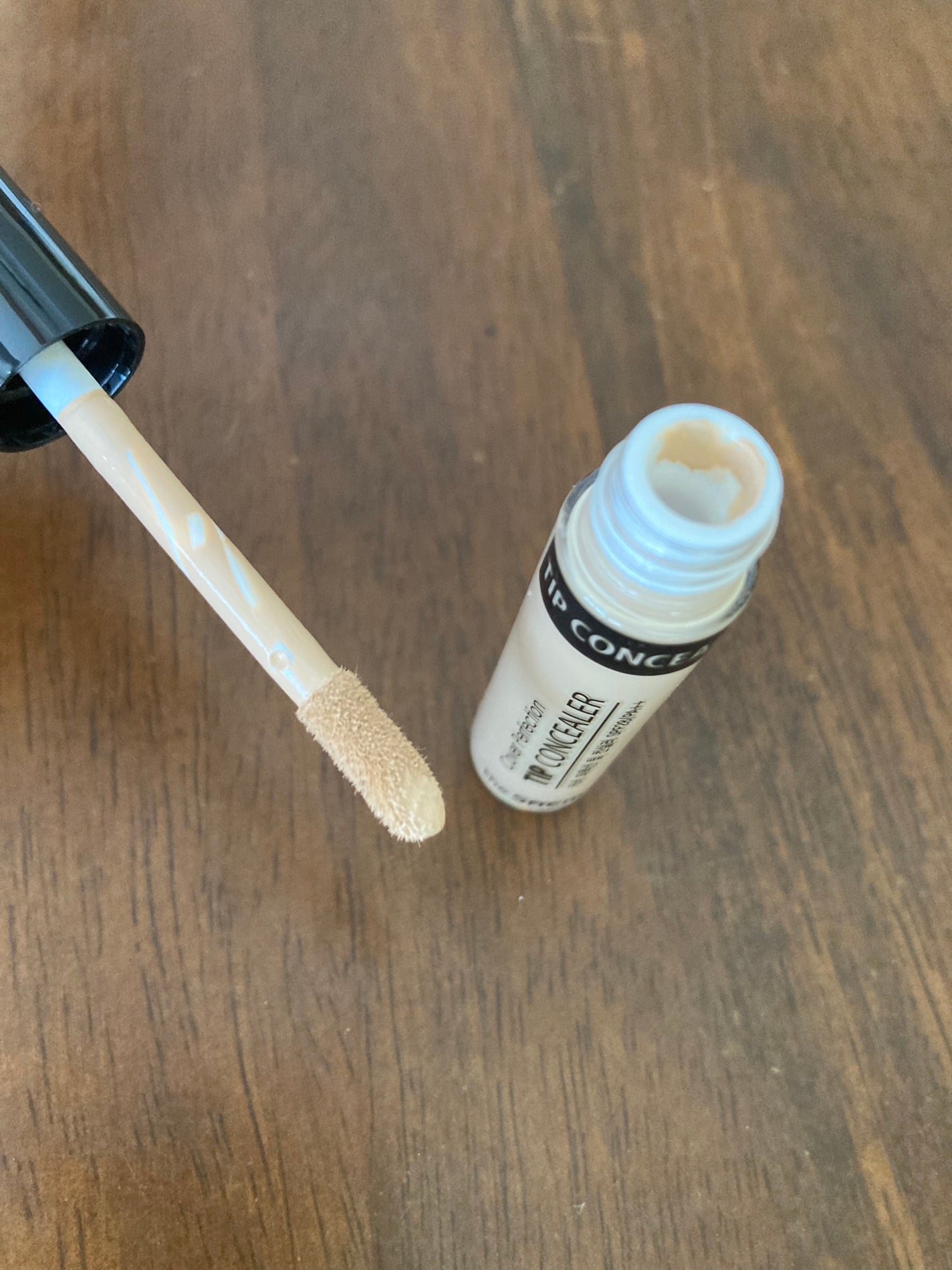 カバーパーフェクション チップコンシーラー/the SAEM/リキッドコンシーラーを使ったクチコミ(2枚目)