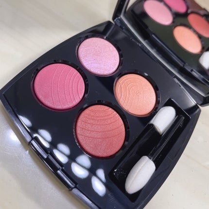 レ キャトル オンブル 88 コーラル トレジャー/CHANEL/アイシャドウパレットを使ったクチコミ(2枚目)