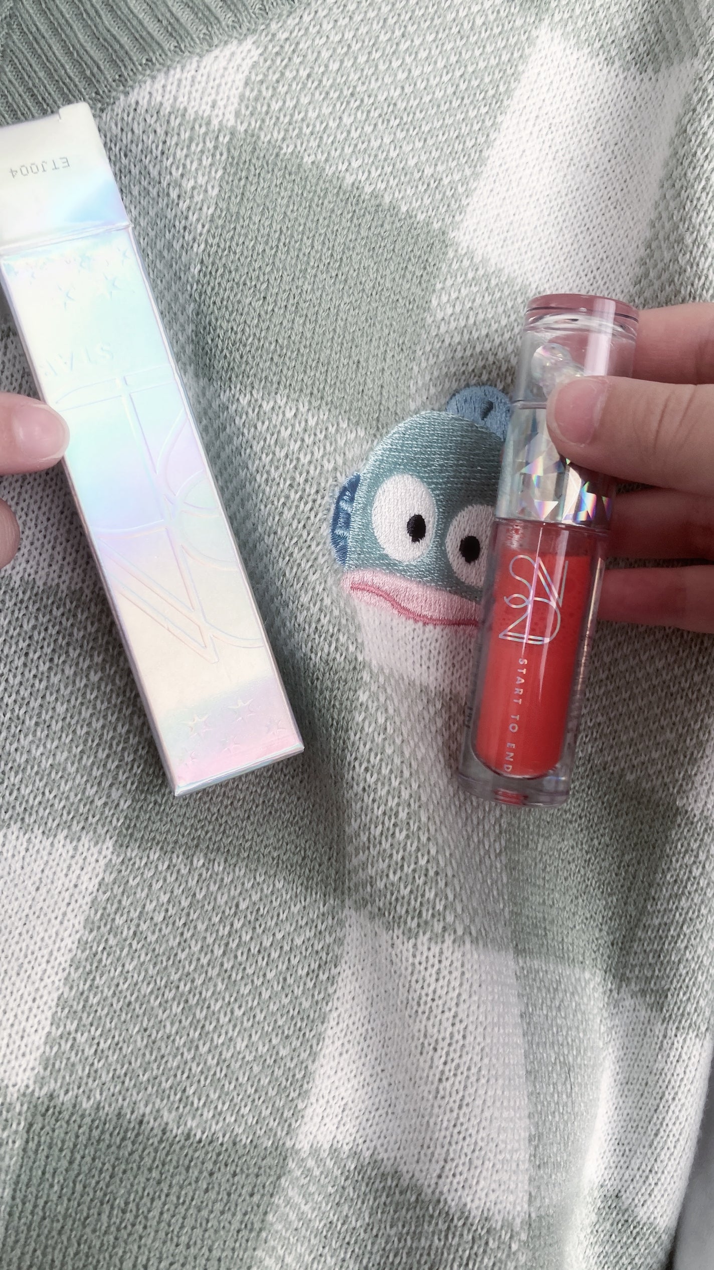 さとる on LIPS 「今日新しいリップ💄買った!めっちゃ可愛くておすすめ✨みんなも買..」(1枚目)