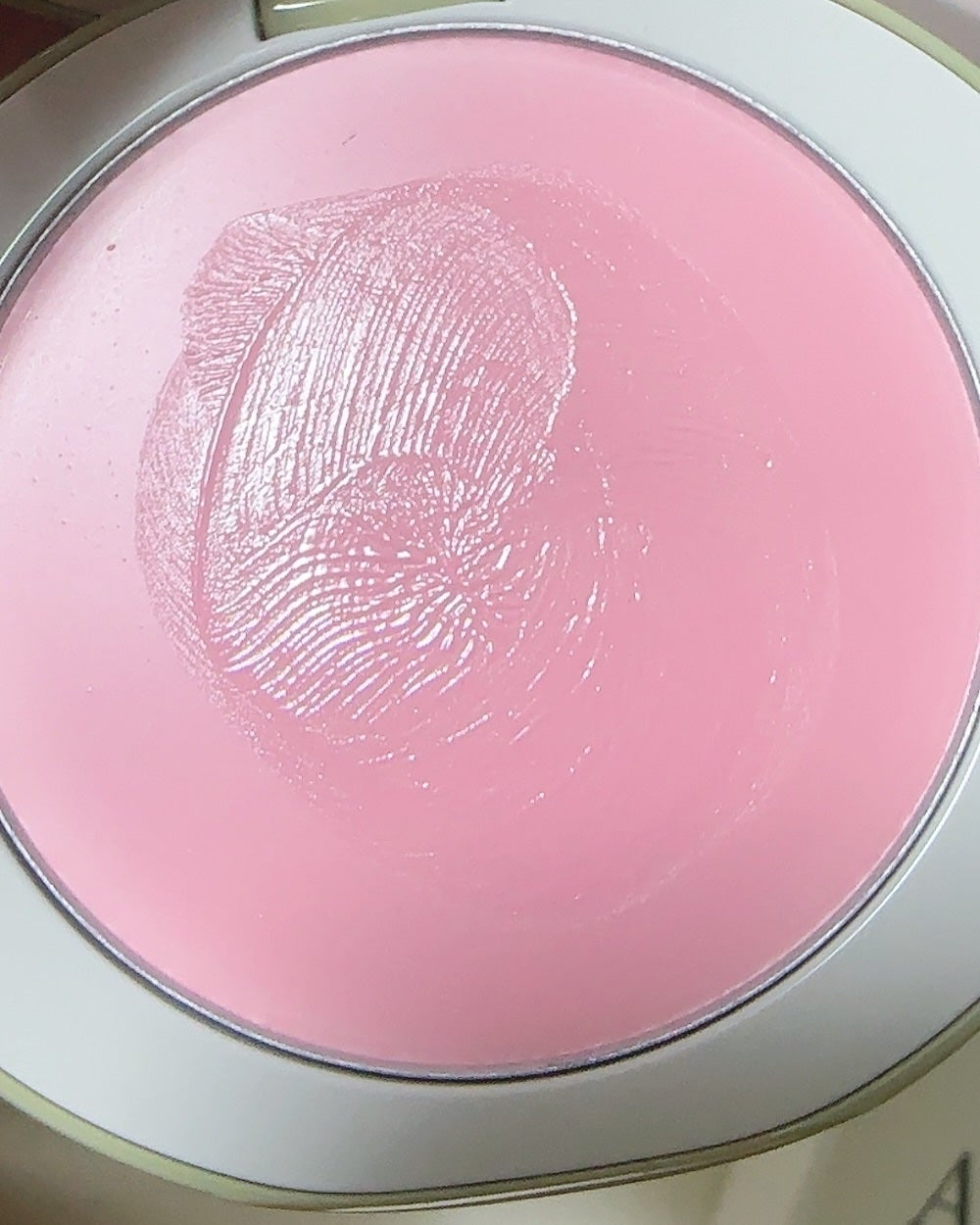 まるみ♡ on LIPS 「Freshianエックライククリームブラッシャー05🩷チークバ..」(6枚目)