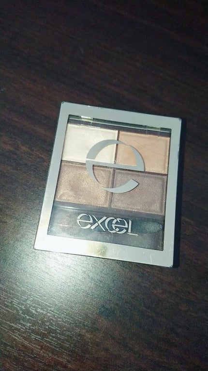 スキニーリッチシャドウ/excel/アイシャドウパレットを使ったクチコミ(1枚目)