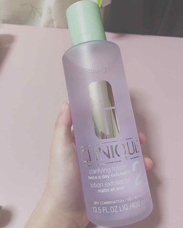 CLINIQUE クラリファイングローション2 (400ml)<拭き取り化粧水>

⭐購入場所/価格

AINZTULPE/3465円税込

定価  100ml 2500円＋税
          20