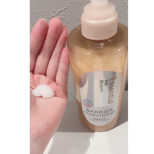 ひよこぱいせん🐥 on LIPS 「エッセンシャルバリアシャンプー&コンディショナー!ダメージへア..」(3枚目)