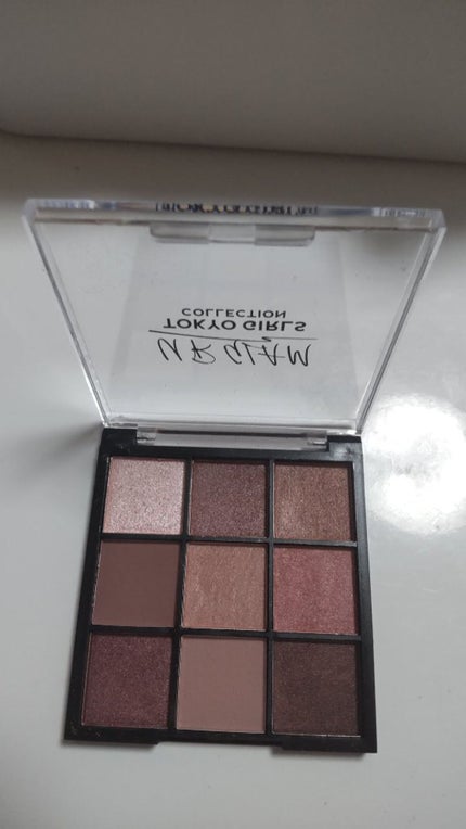 UR GLAM BLOOMING EYE COLOR PALETTE/U R GLAM/アイシャドウパレットを使ったクチコミ(2枚目)