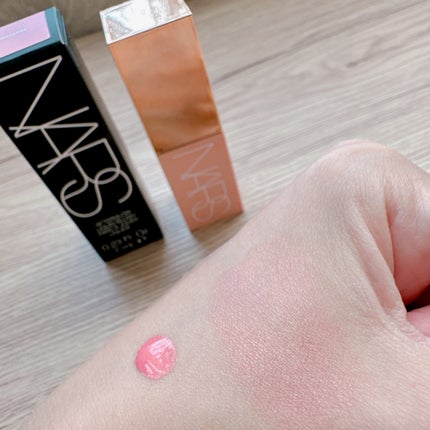 アフターグロー リキッドブラッシュ/NARS/リキッドチークを使ったクチコミ(2枚目)