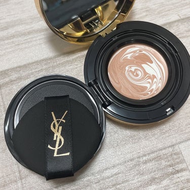 アンクル ド ポー マーブル エッセンス クリームパクト/YVES SAINT LAURENT BEAUTE/クッションファンデーションを使ったクチコミ（5枚目）