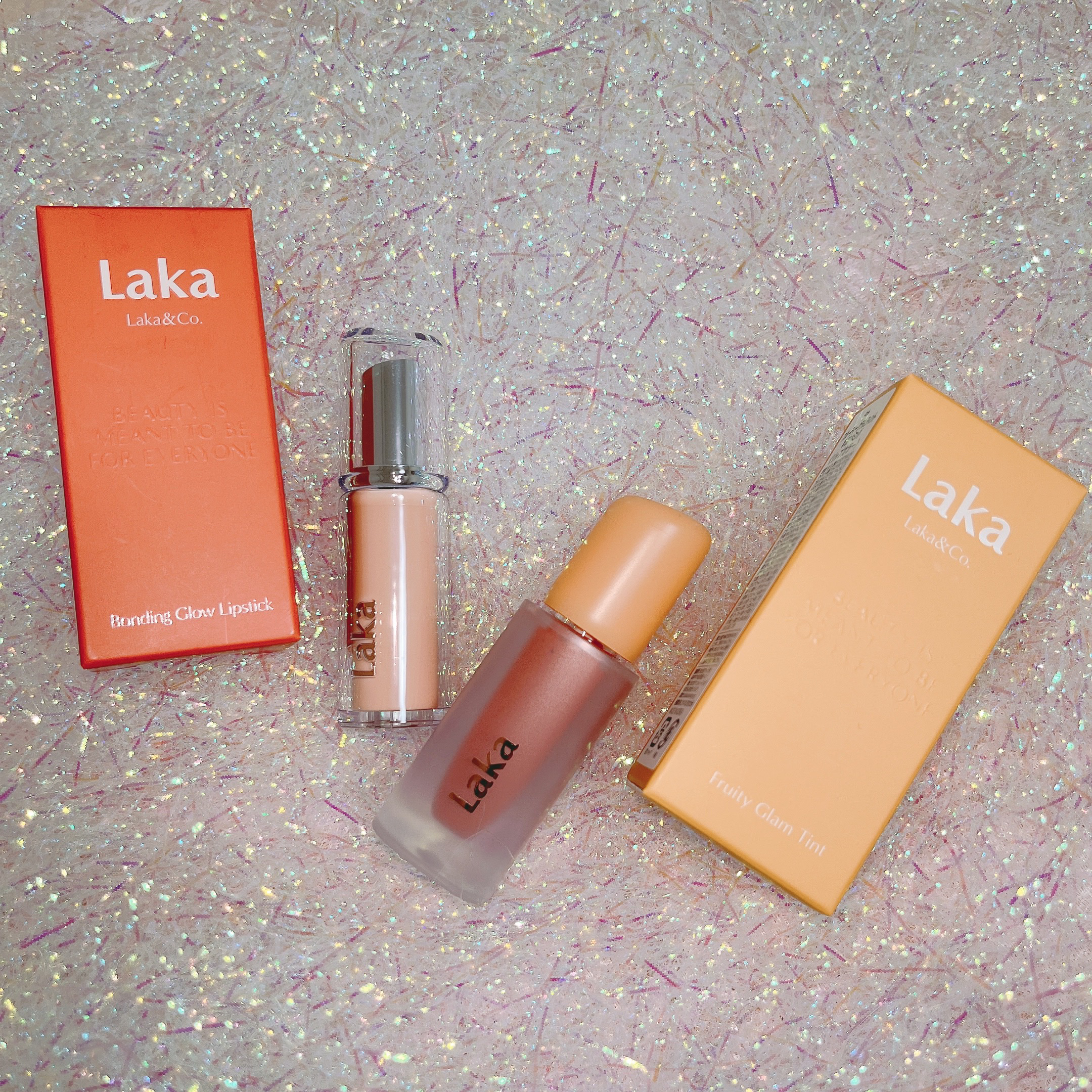 ボンディンググロウリップスティック/Laka/口紅を使ったクチコミ（2枚目）