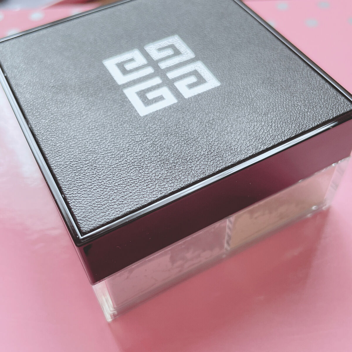 プリズム・リーブル/GIVENCHY/ルースパウダーを使ったクチコミ（2枚目）