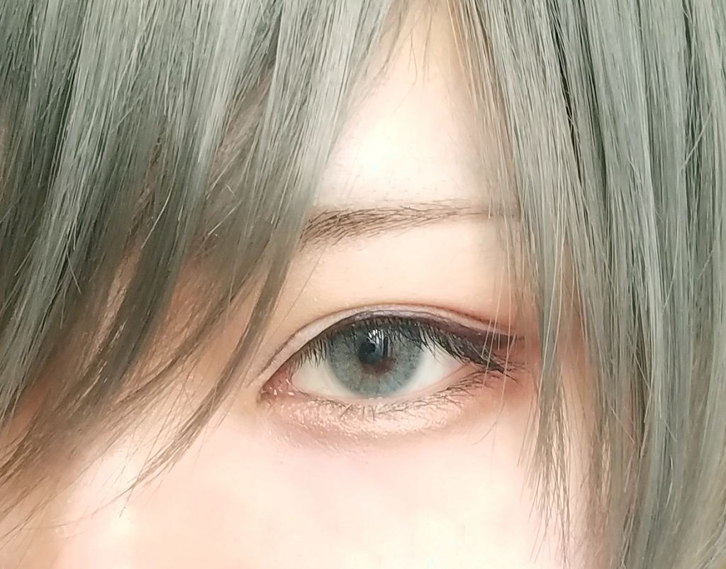 朔弥 on LIPS 「色素薄くなりたかったメイク~使用したもの~*カラコン⇝ハイブリ..」(1枚目)