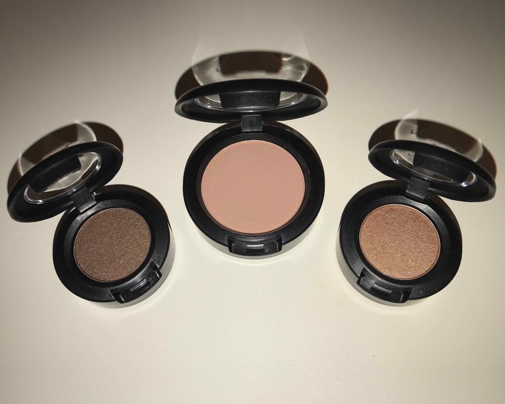 スモール アイシャドウ/M・A・C/単色アイシャドウを使ったクチコミ（3枚目）