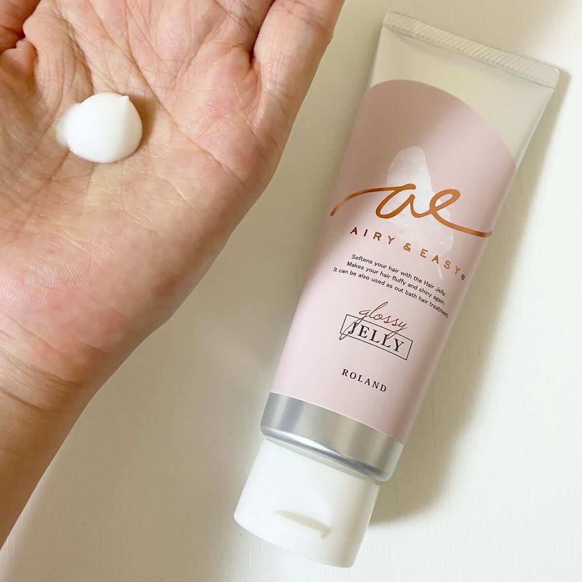 グロッシーヘアミルクジェリー/エアリー&イージー/ヘアミルクを使ったクチコミ（2枚目）