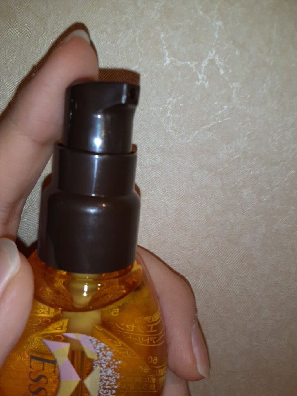 CCオイル/エッセンシャル/ヘアオイルを使ったクチコミ（3枚目）