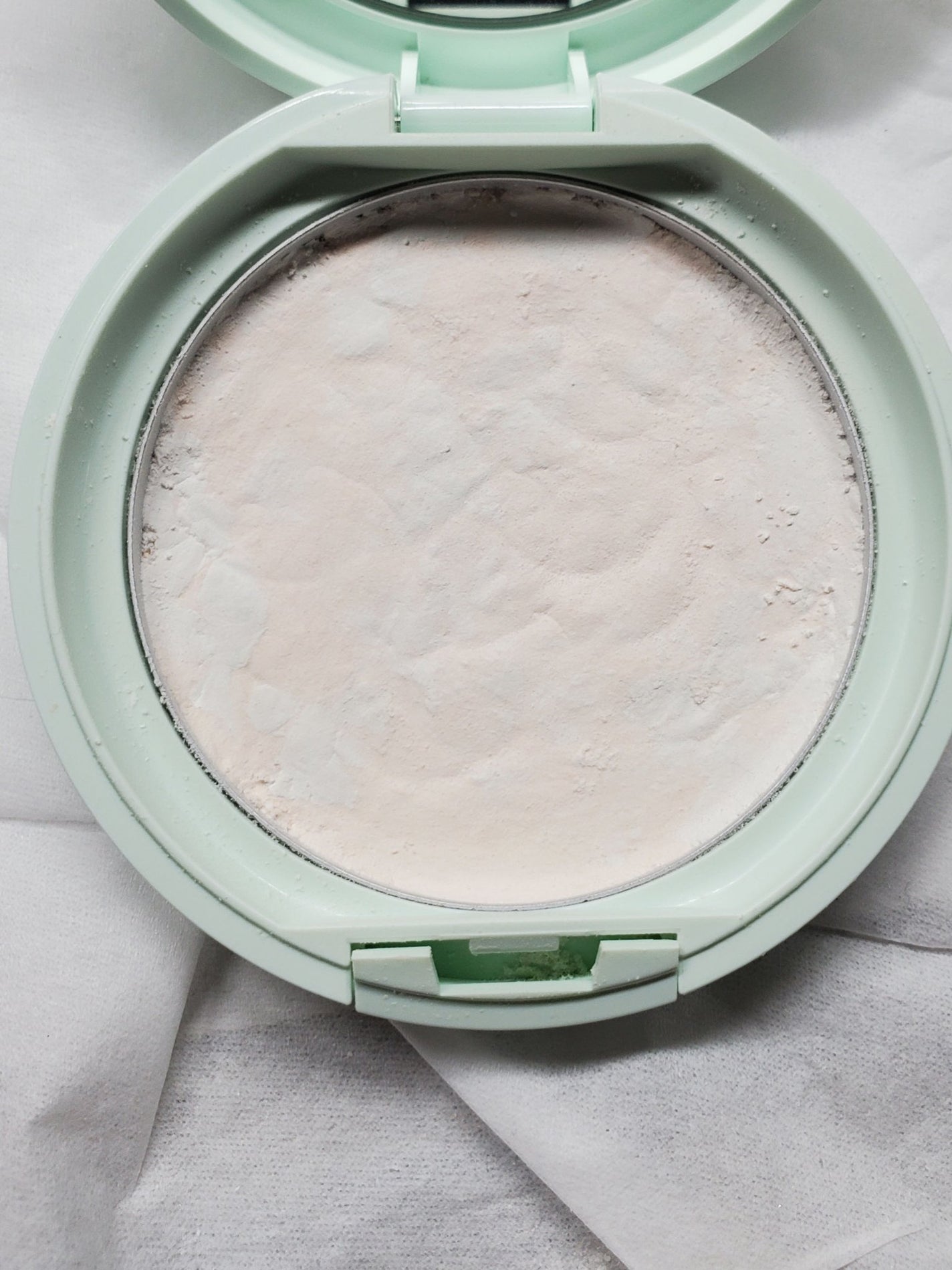 コンフォートクリアパウダー/クリアラスト/プレストパウダーを使ったクチコミ(1枚目)