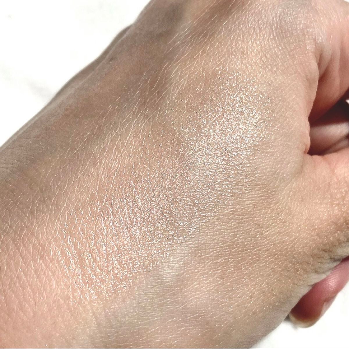 ボーム エサンシエル/CHANEL/スティックハイライトを使ったクチコミ(2枚目)