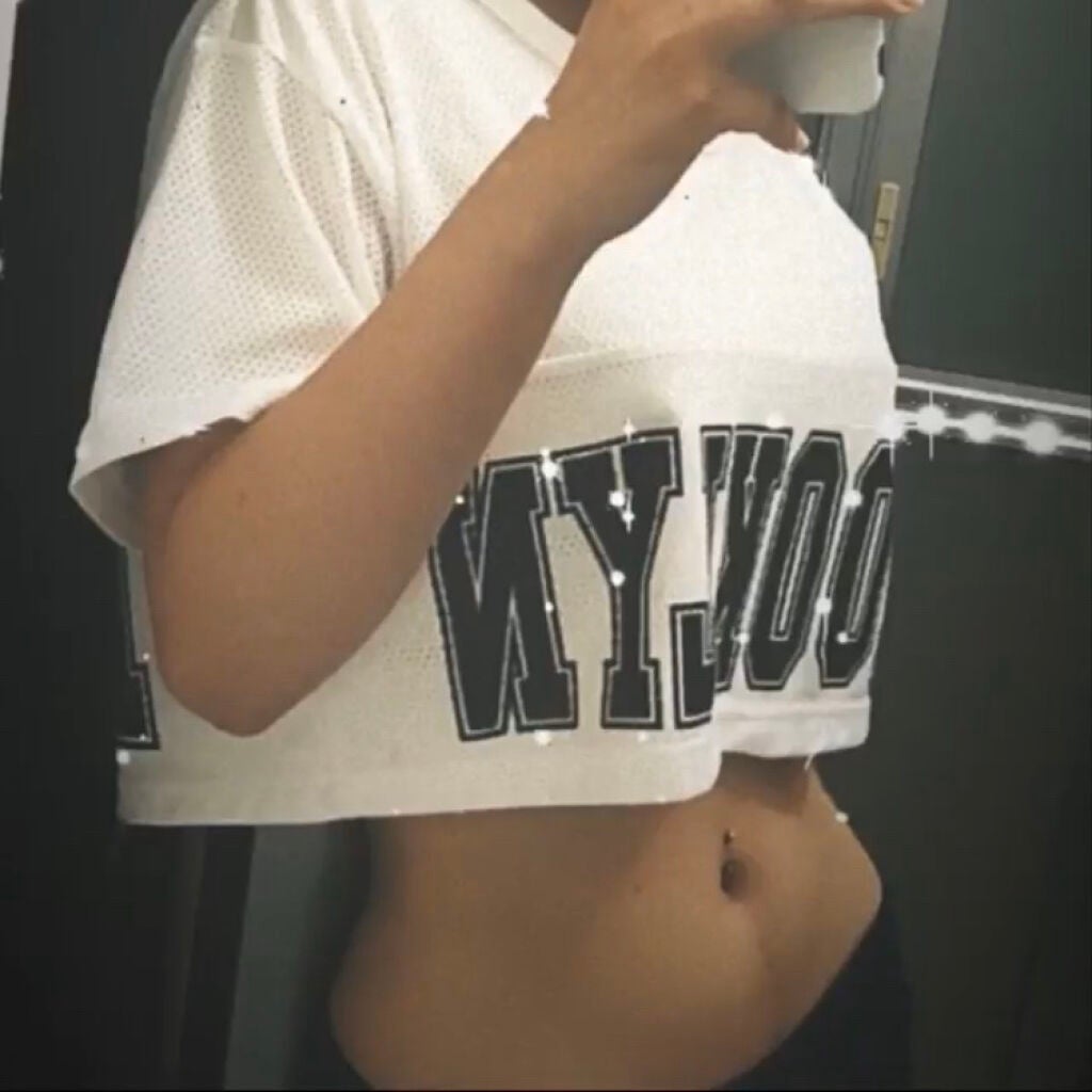 お嬢🍒 on LIPS 「⚠︎ぶっちゃけへそピ事情こんばんは❗今日は私のへそピ生活につい..」(1枚目)