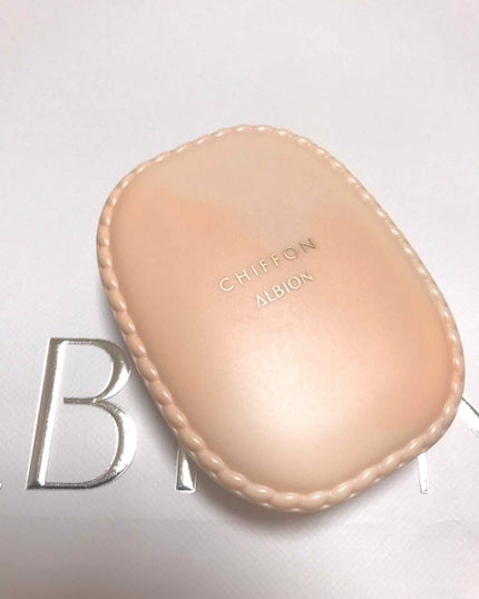 アルビオン スウィート モイスチュア シフォン/ALBION/パウダーファンデーションを使ったクチコミ(1枚目)