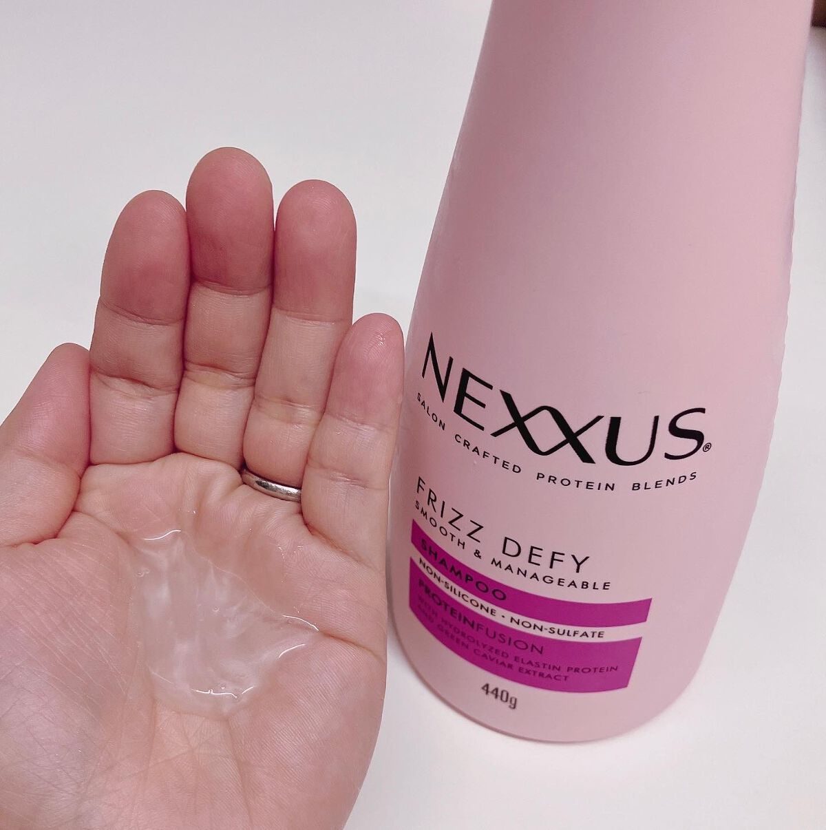 ネクサス スムースアンドマネージャブル 洗い流さないトリートメントオイル/NEXXUS(ネクサス)/ヘアオイルを使ったクチコミ(2枚目)