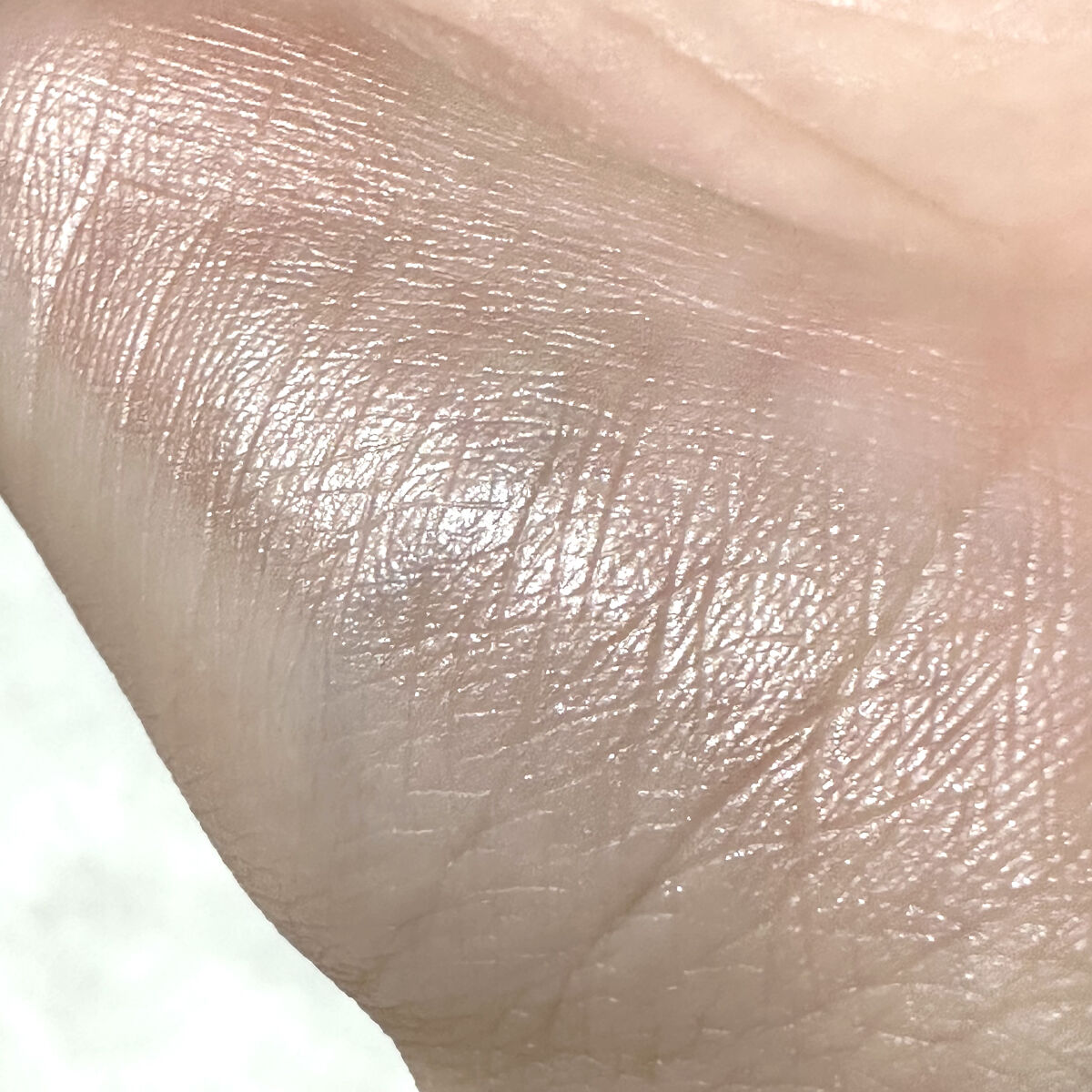 ローズグロウ イルミネーター /ローラ メルシエ/プレストパウダーを使ったクチコミ（2枚目）