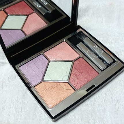 ディオールショウ サンク クルール/Dior/アイシャドウを使ったクチコミ(2枚目)