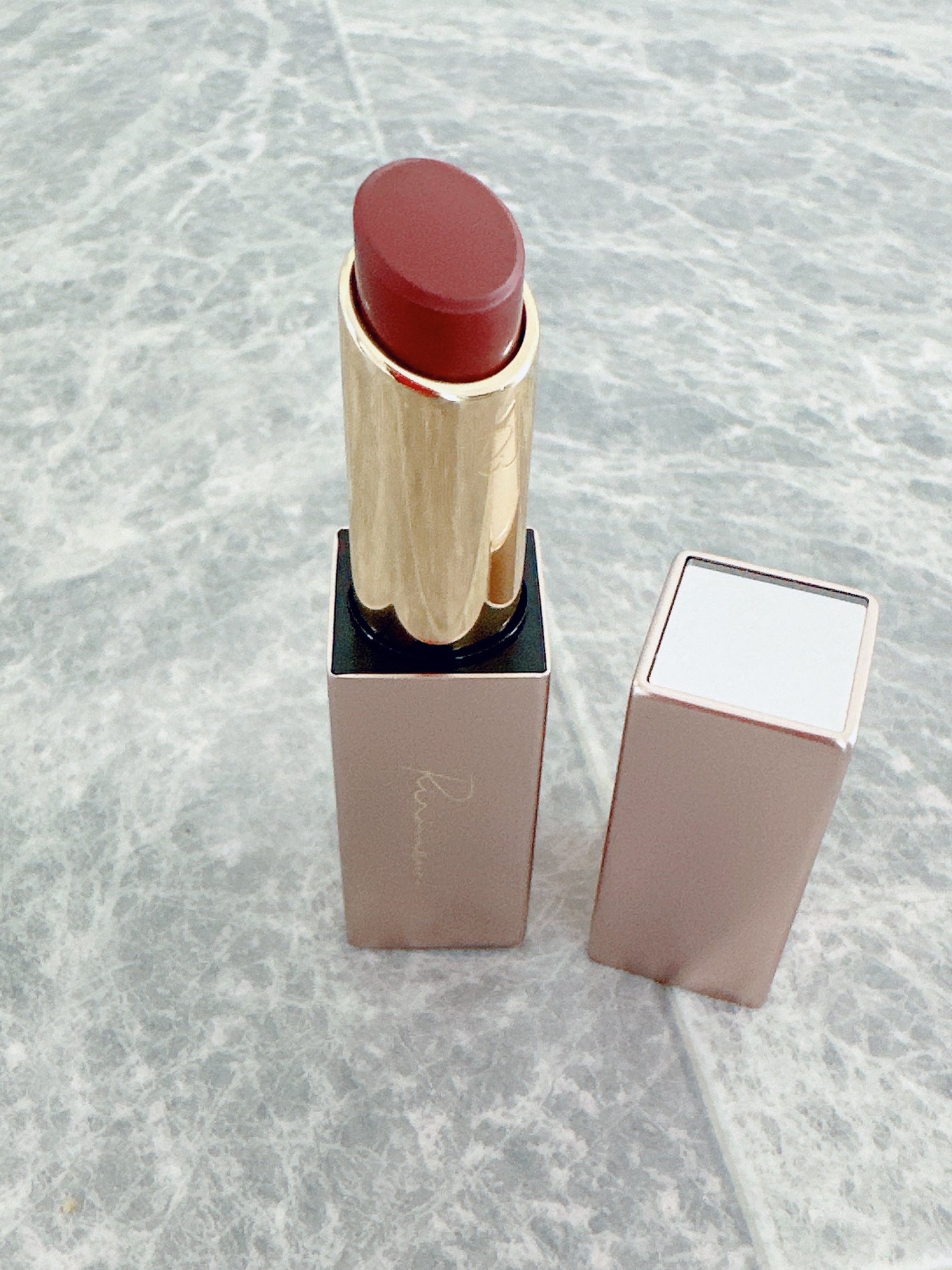 リリミュウ バタールージュ/Ririmew/口紅を使ったクチコミ(3枚目)