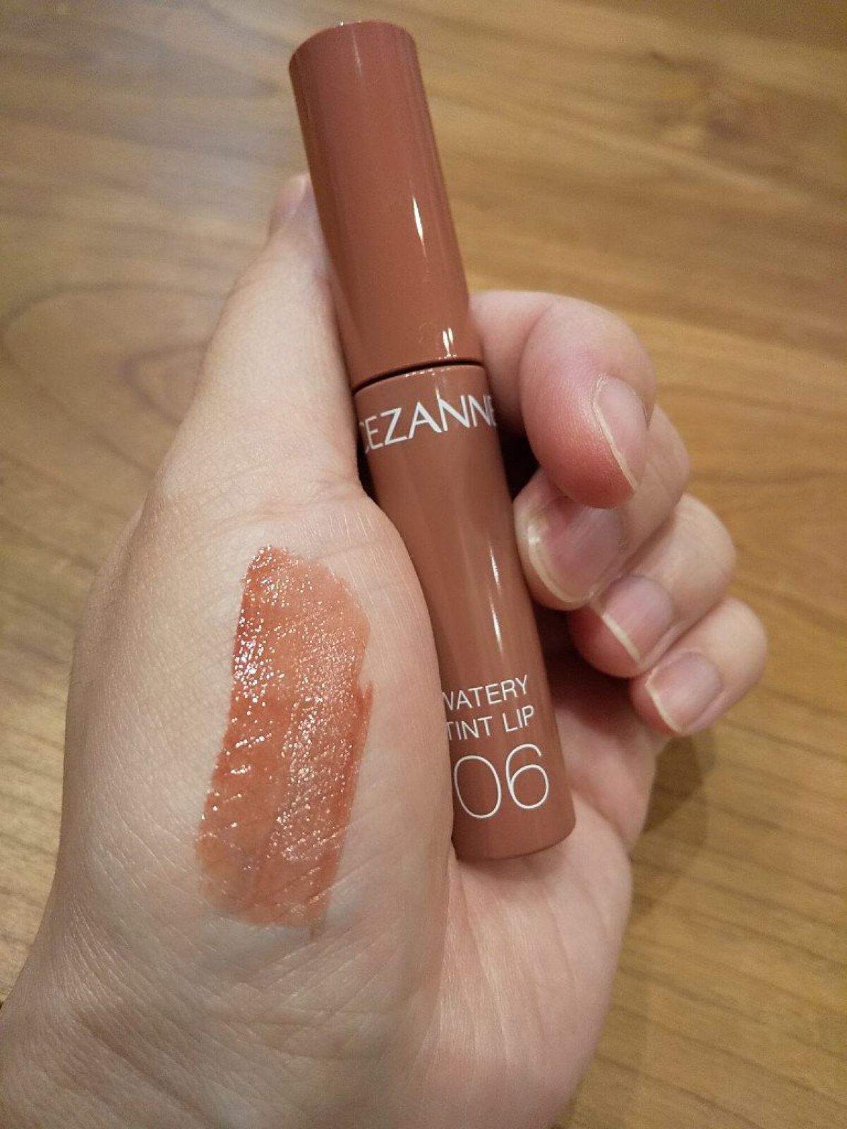 ウォータリーティントリップ/CEZANNE/リップティントを使ったクチコミ（3枚目）
