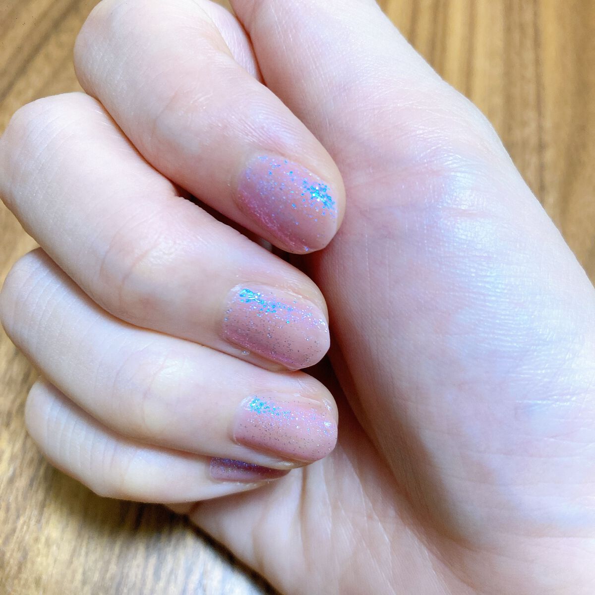 カラフルネイルズ/キャンメイク/マニキュアを使ったクチコミ（2枚目）