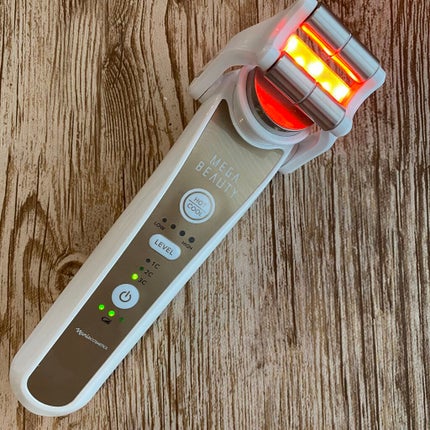メガビューティー/ナリス化粧品/美顔器・マッサージを使ったクチコミ(1枚目)