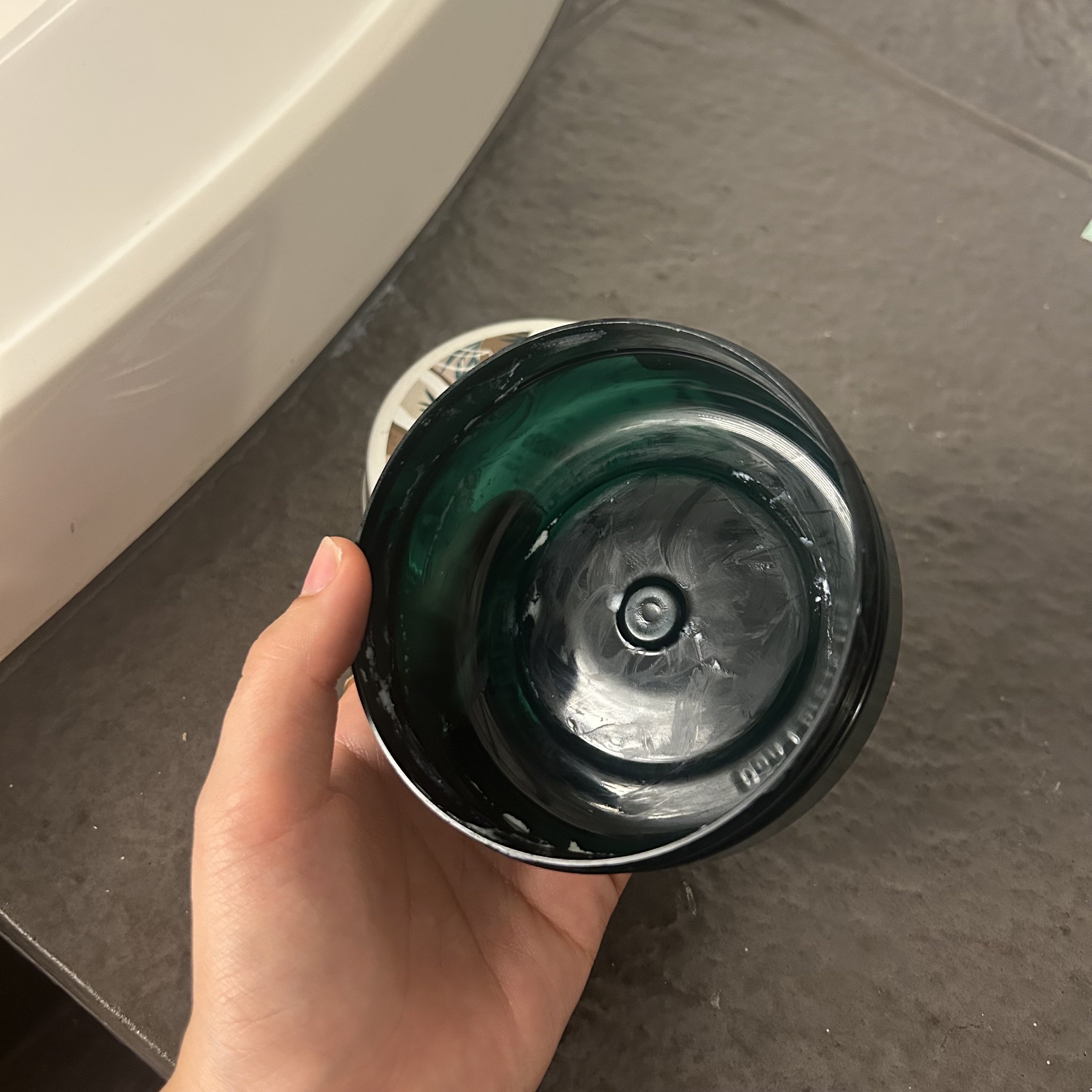 ボディバター ココナッツ/THE BODY SHOP/ボディクリームを使ったクチコミ（2枚目）