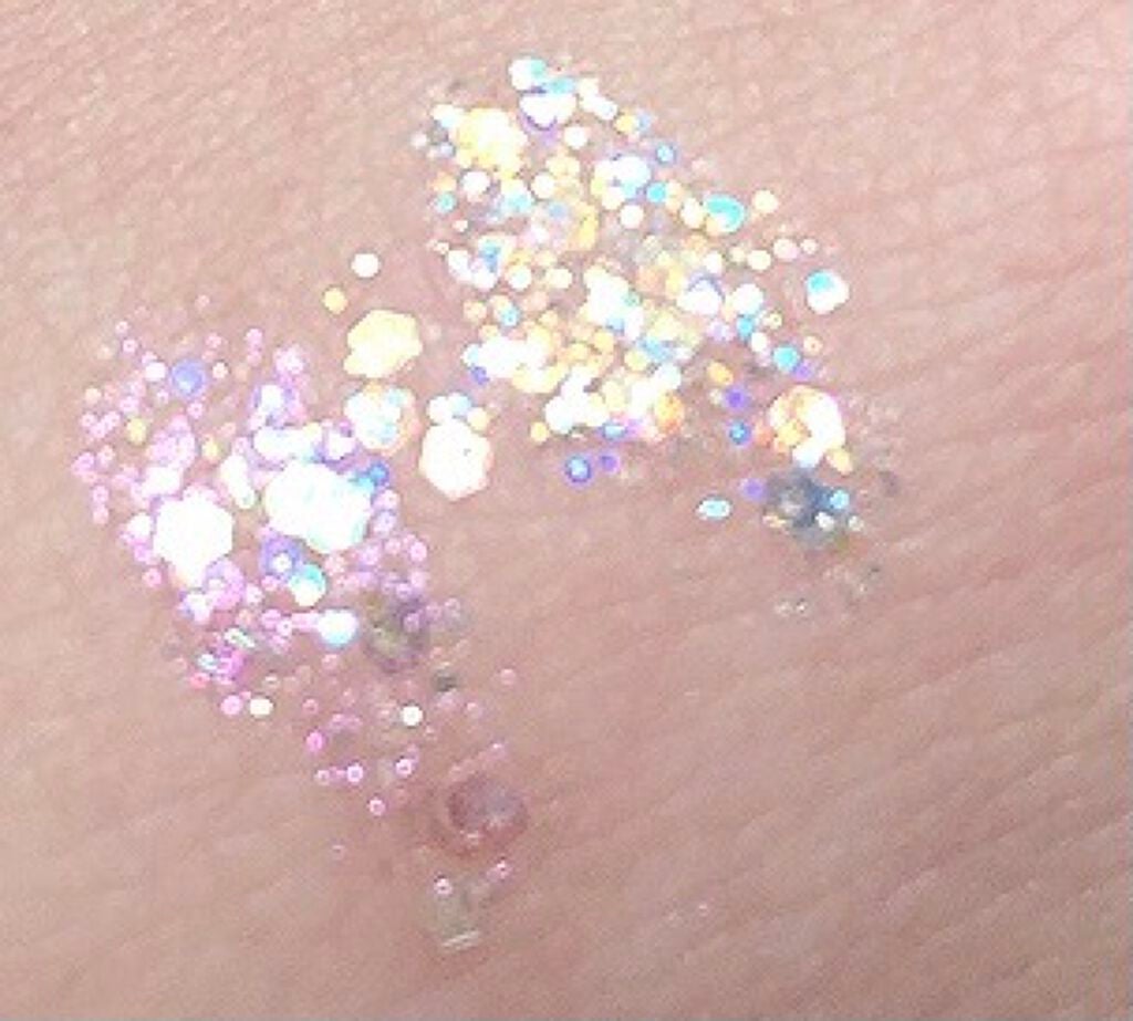 DAZE EYE GLITTER/4OIN /リキッドアイシャドウを使ったクチコミ(1枚目)