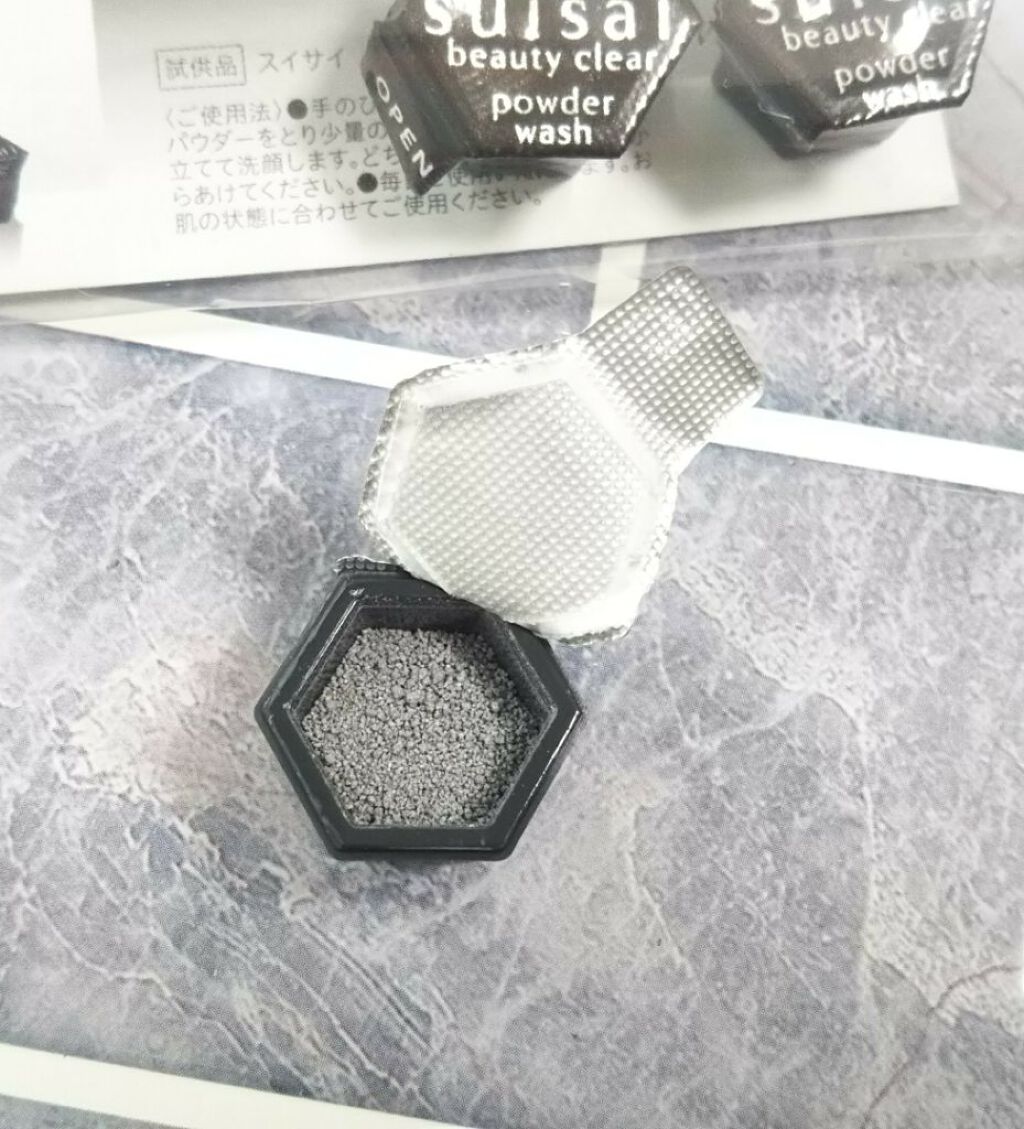 スイサイ ビューティクリア ブラック パウダーウォッシュ/スイサイ ビューティクリア/洗顔パウダーを使ったクチコミ(2枚目)