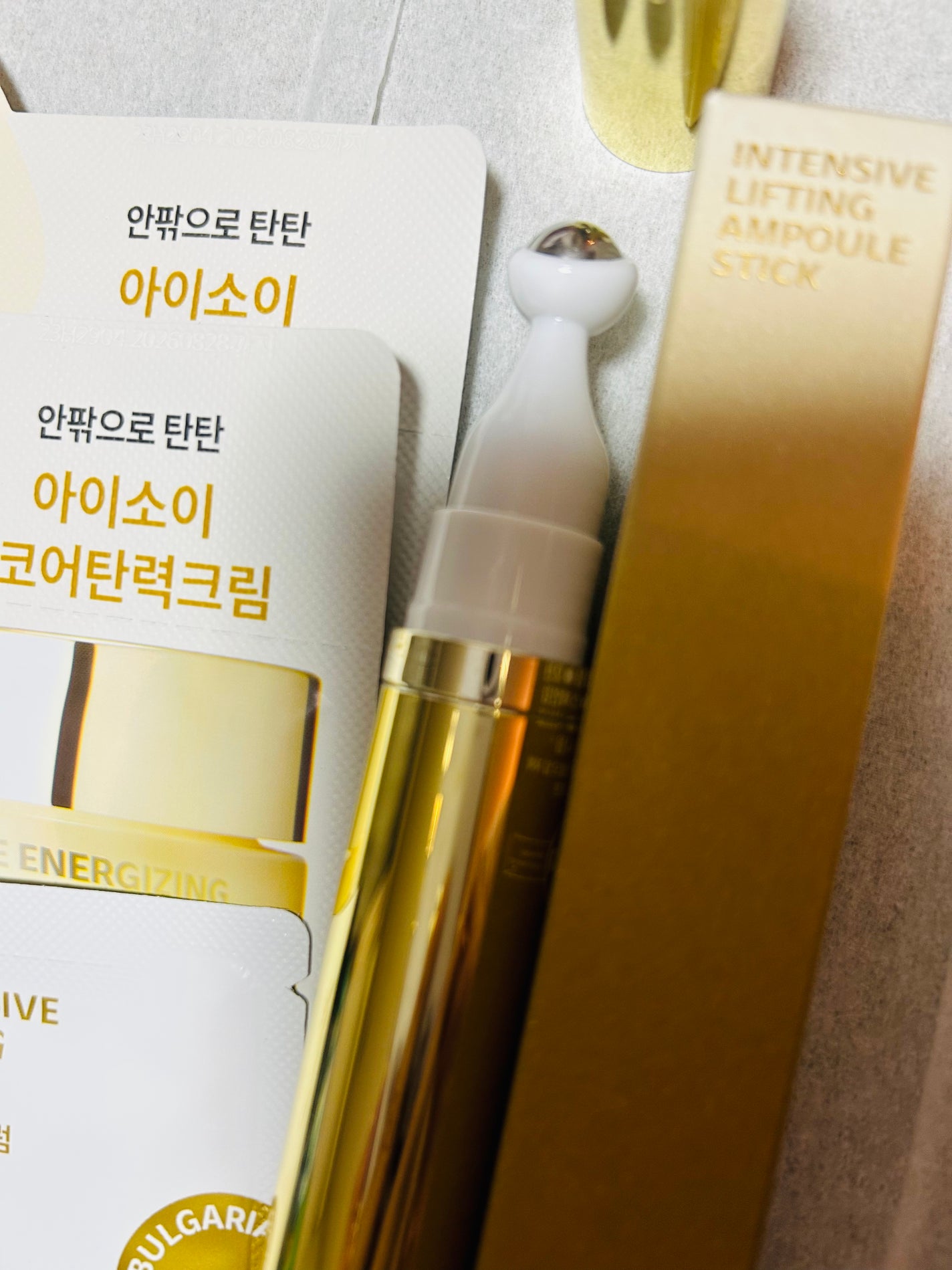 インテンシブリフティングアンプルスティック/ISOI/アイケア・アイクリームを使ったクチコミ(2枚目)