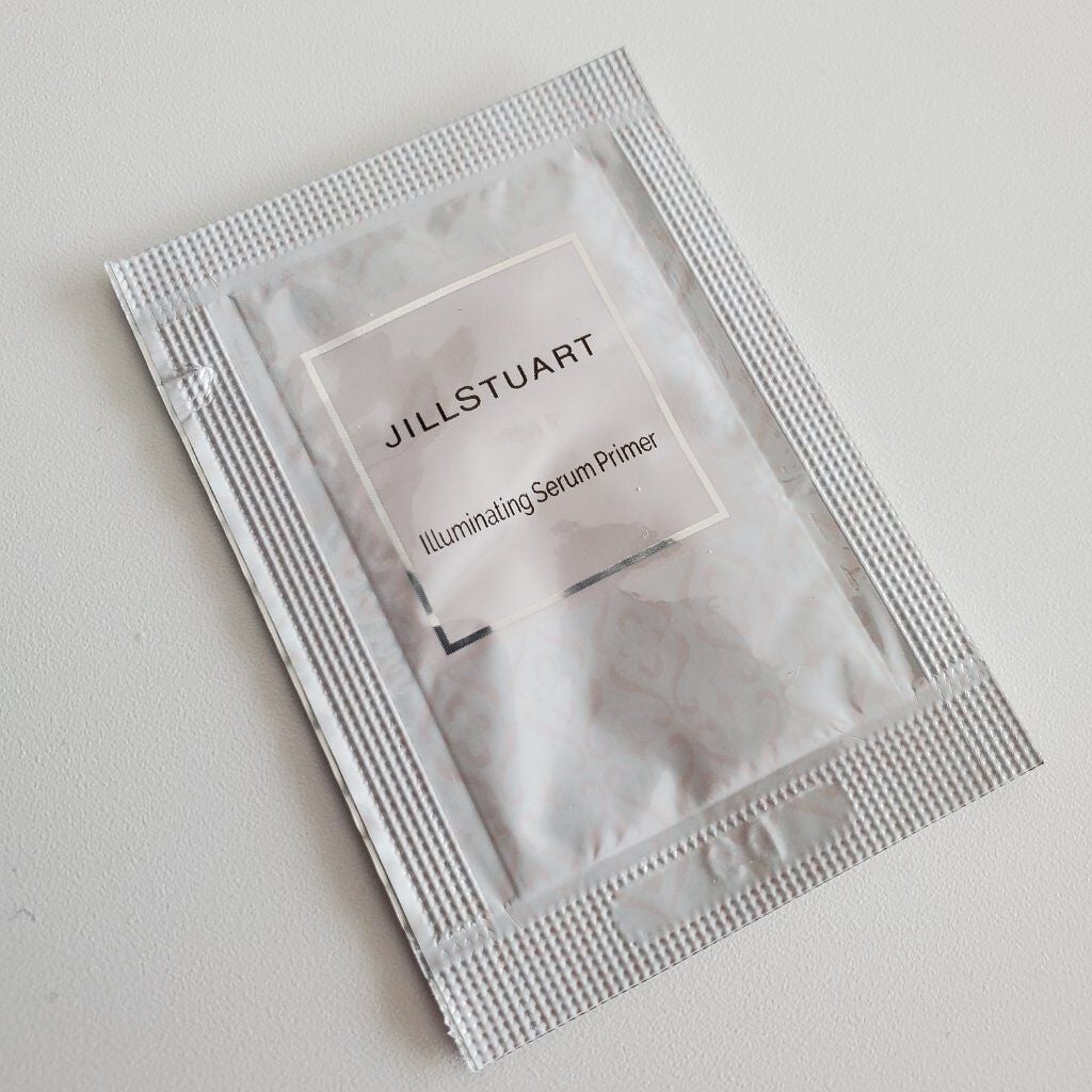 ジルスチュアート イルミネイティング セラムプライマー/JILL STUART/化粧下地を使ったクチコミ(1枚目)