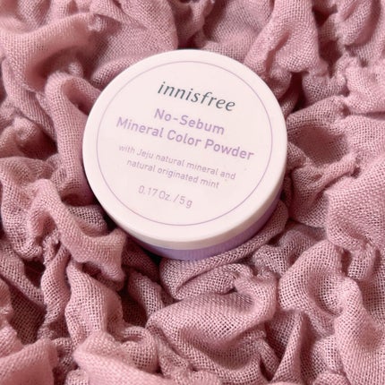 ノーセバム ミネラルカラーパウダー  01 バイオレット(旧)/innisfree/ルースパウダーを使ったクチコミ(1枚目)