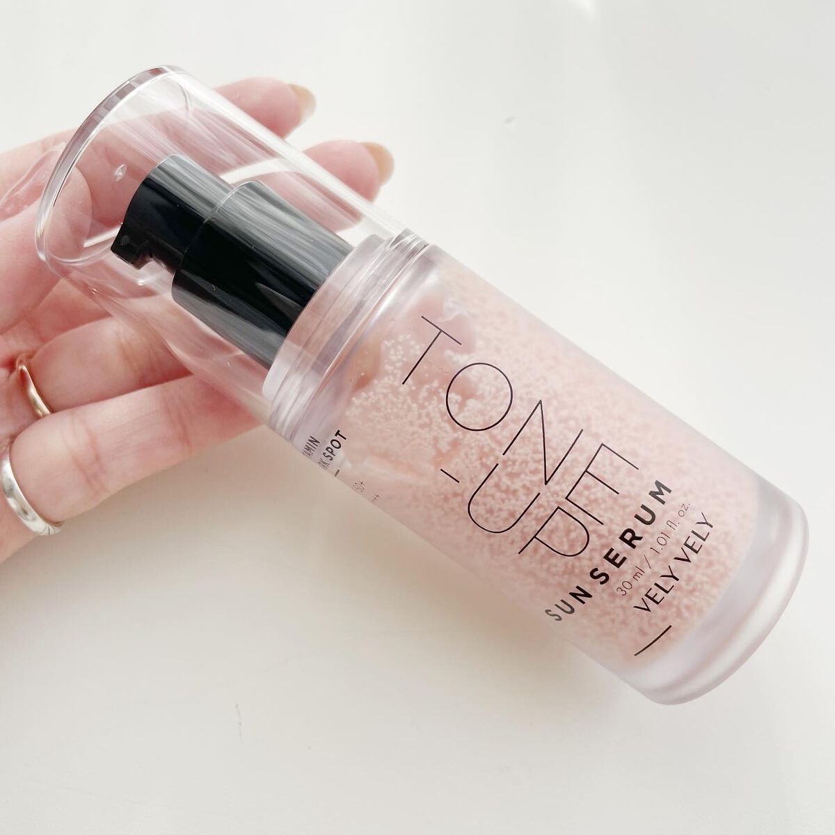 ハリケアコラーゲンサンセラム/VELY VELY/日焼け止めジェルを使ったクチコミ(2枚目)